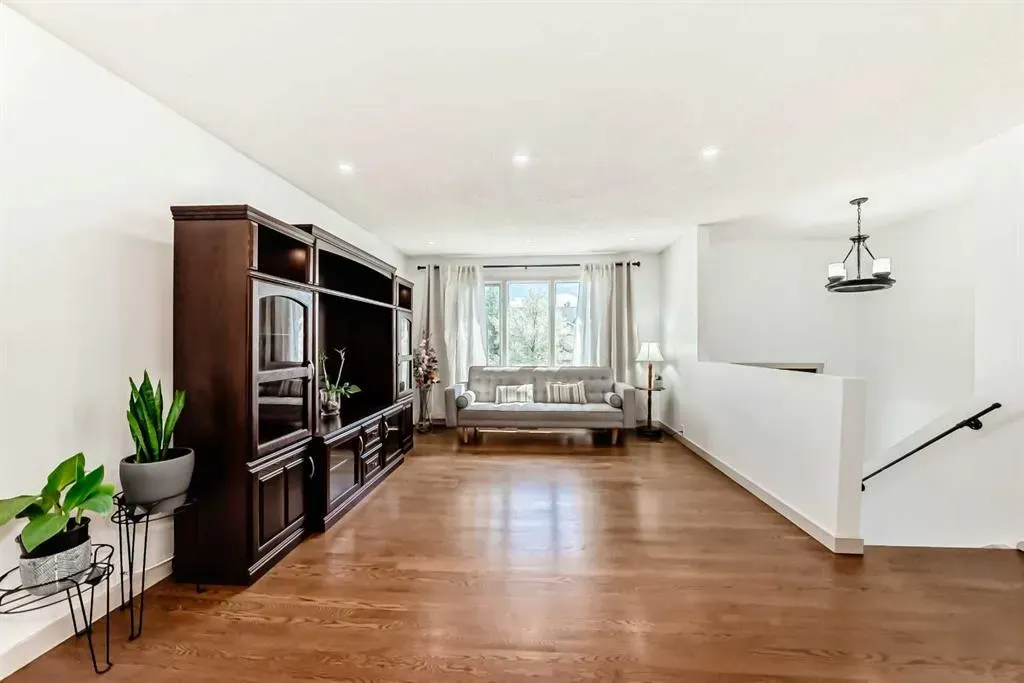 118 Ridgebrook Drive SW