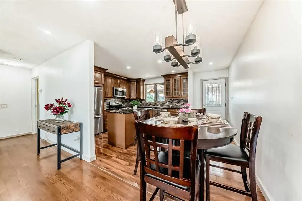 118 Ridgebrook Drive SW
