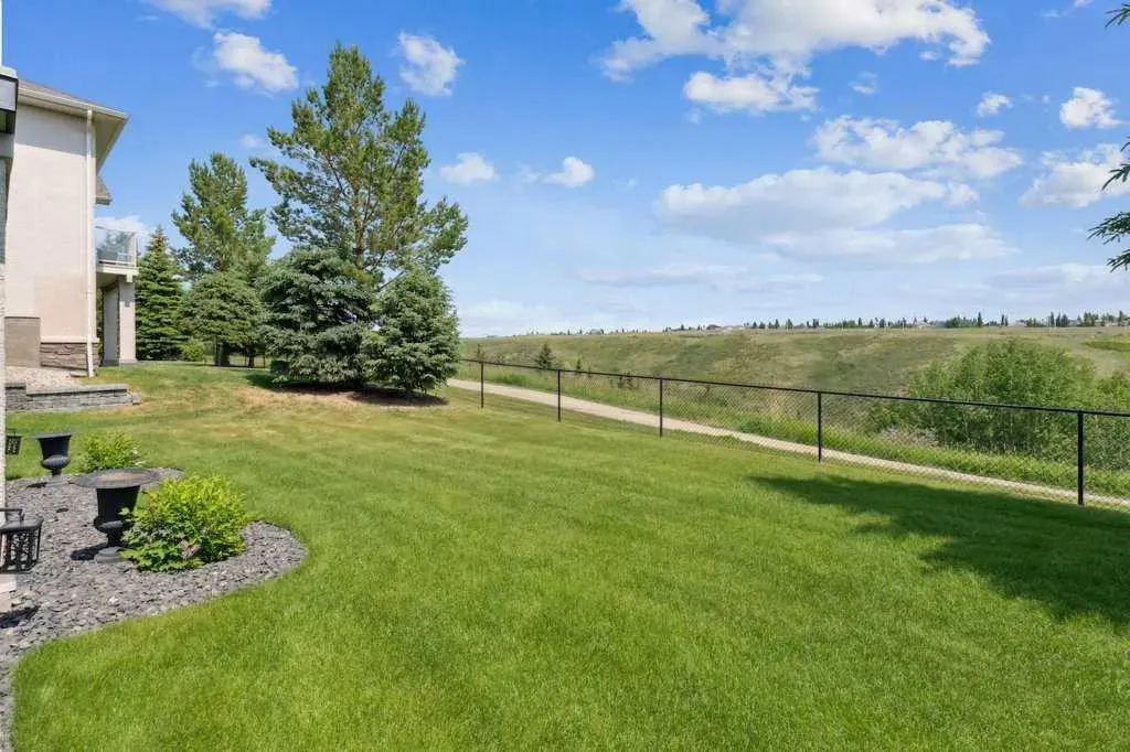 156 Tuscany Ravine Heights NW