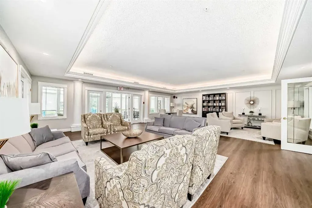 9449 19 Street SW, #213