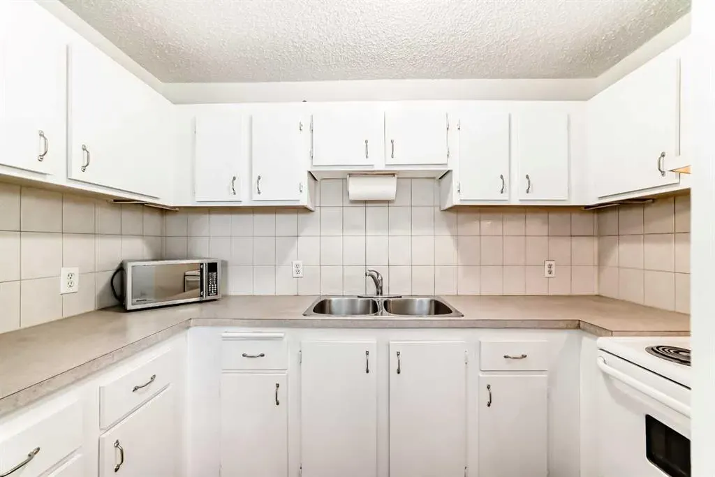 2511 38 Street NE, #24