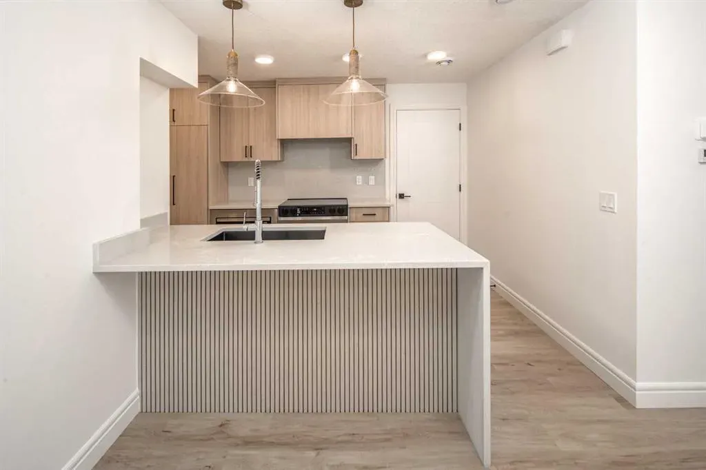 4270 Norford Avenue NW, #312