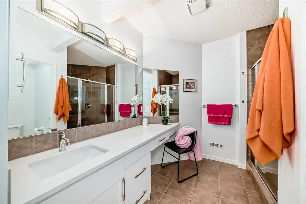 62 Auburn Sound Landing SE