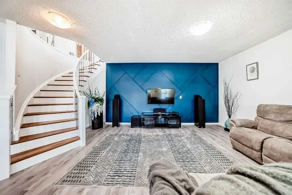 62 Auburn Sound Landing SE