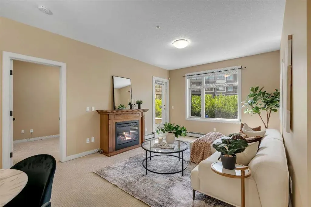 35 Aspenmont Heights SW, #211