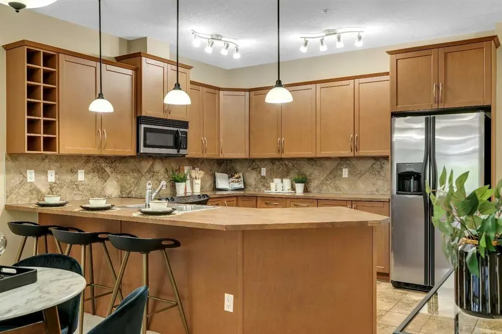 35 Aspenmont Heights SW, #211