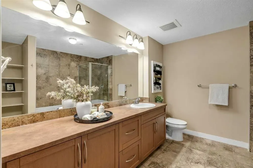 35 Aspenmont Heights SW, #211