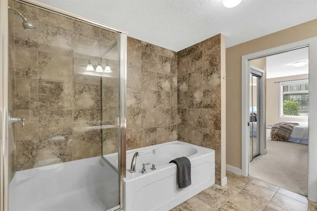 35 Aspenmont Heights SW, #211