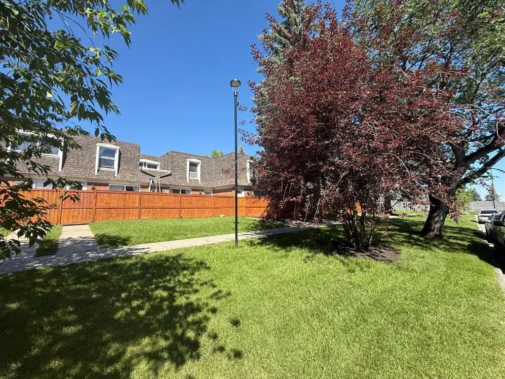 330 canterbury Drive SW, #110