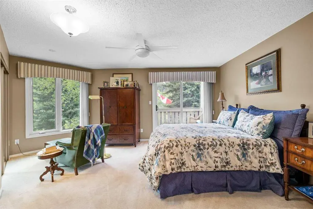 3843 Point Mckay Road NW