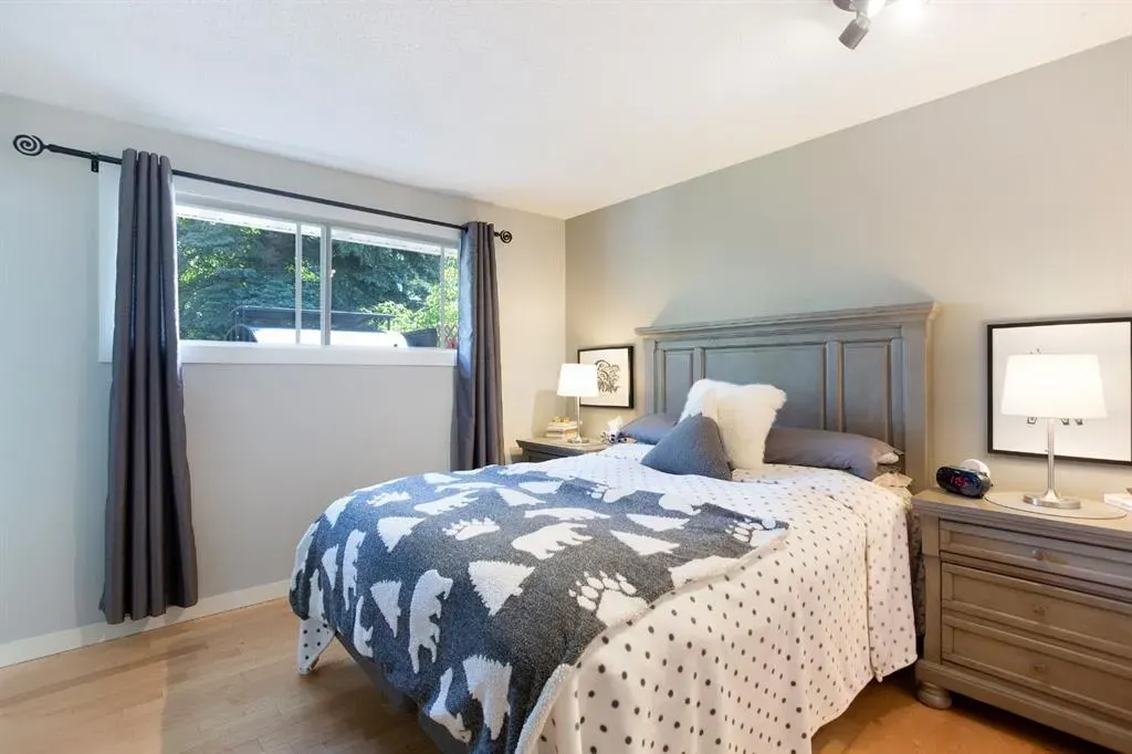 223 Brookpark Drive SW