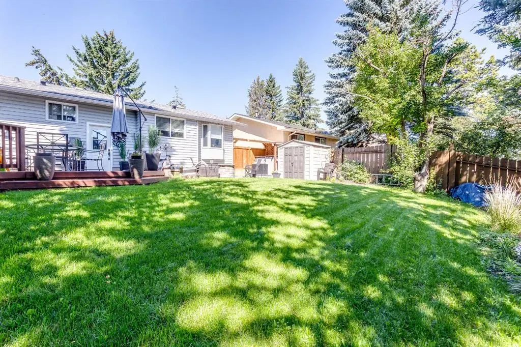 223 Brookpark Drive SW
