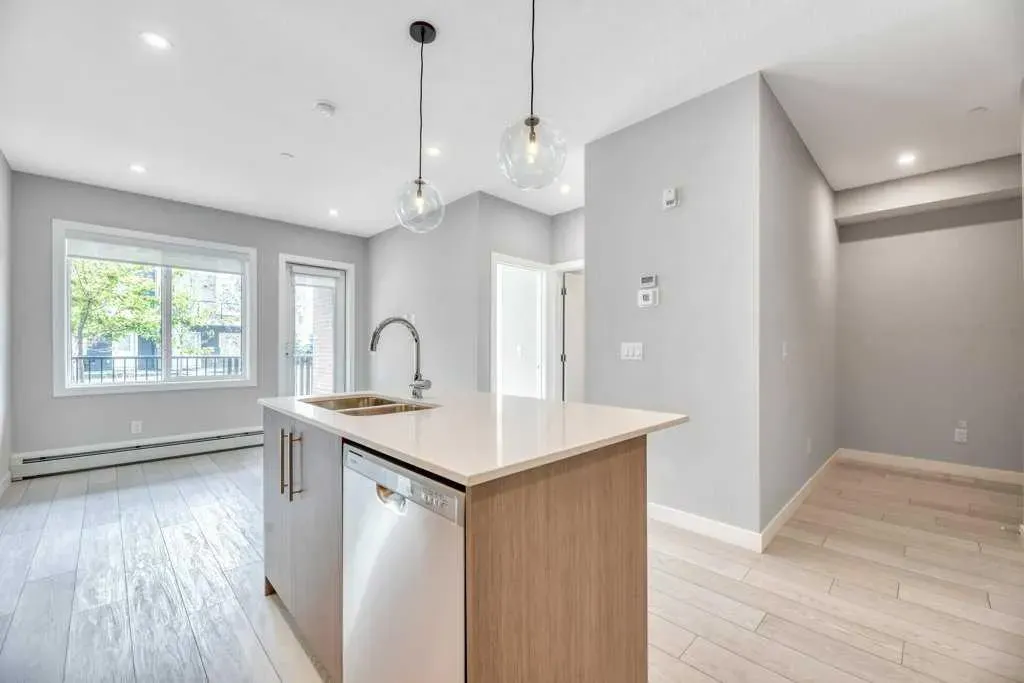6 Merganser Drive W, #3103