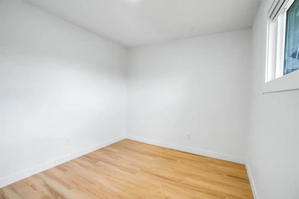 264 Penbrooke Close SE