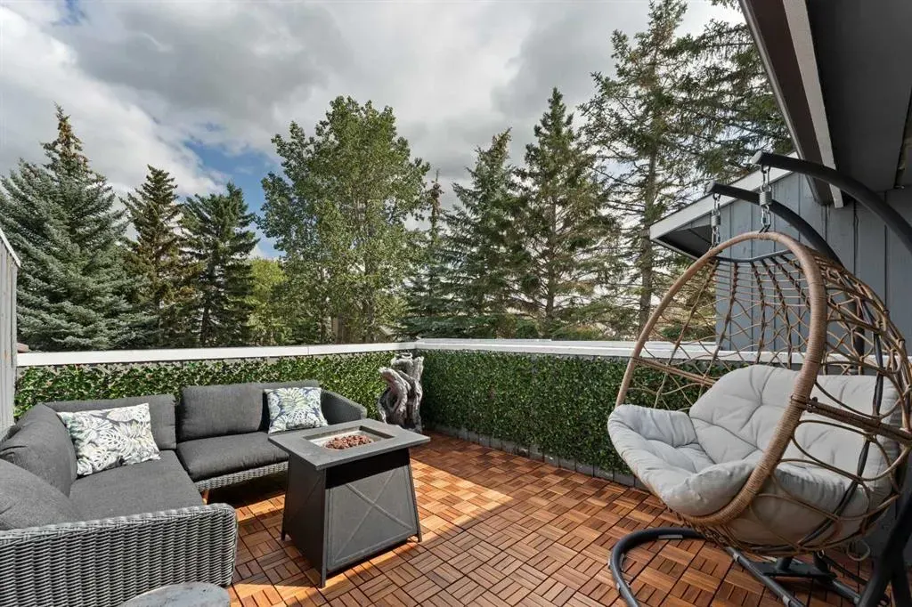 803 Varsity Estates Drive NW, #10