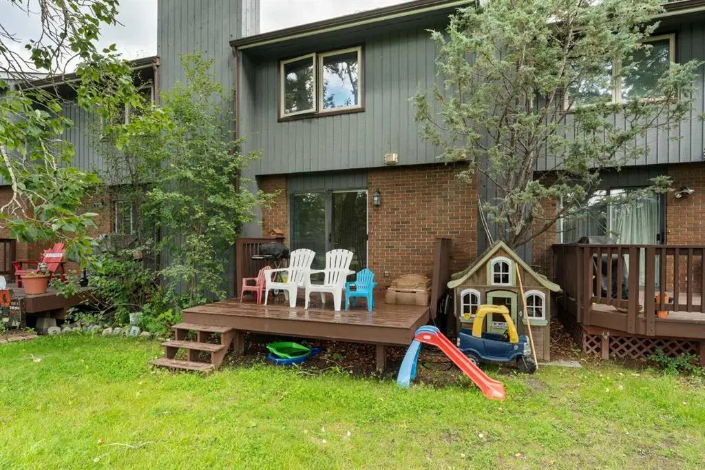 803 Varsity Estates Drive NW, #10