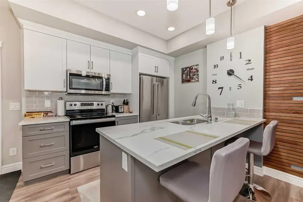 19661 40 Street SE, #102