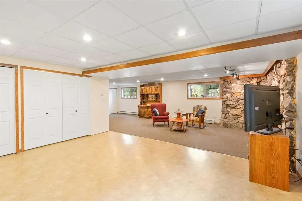 671 Wallace Drive