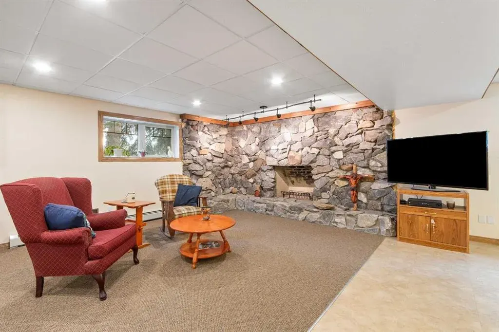 671 Wallace Drive