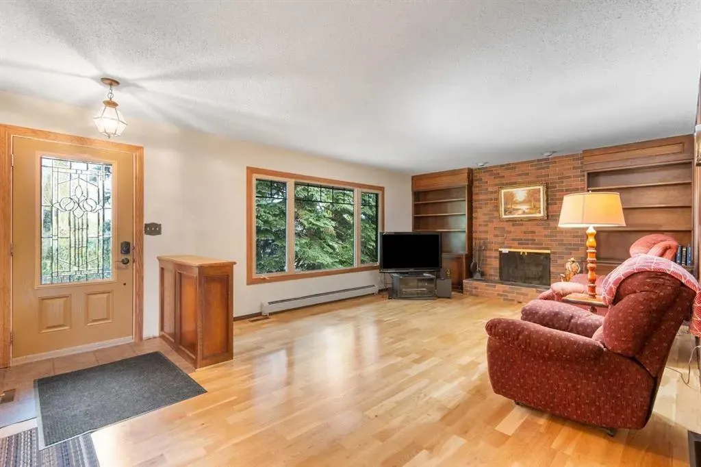 671 Wallace Drive