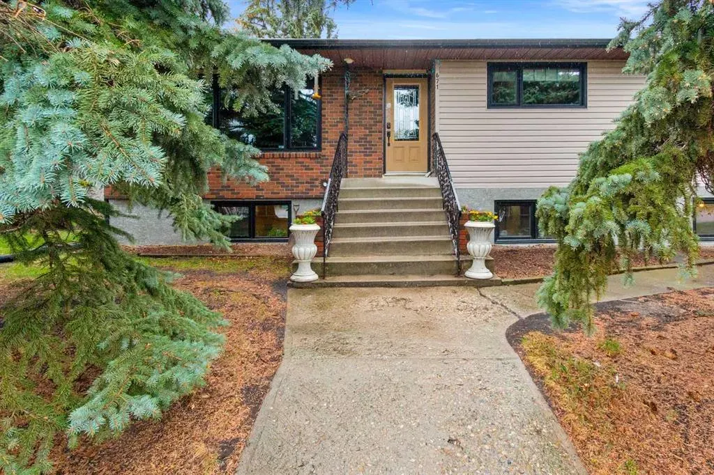 671 Wallace Drive