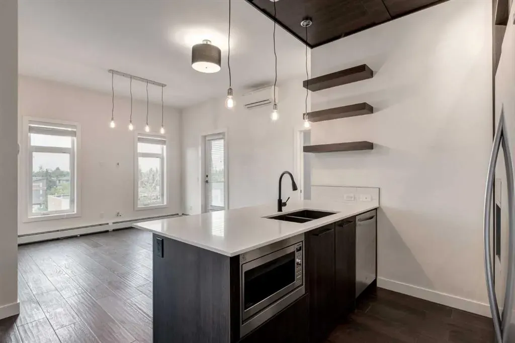 2702 17 Avenue SW, #404