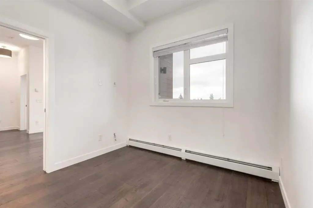2702 17 Avenue SW, #404
