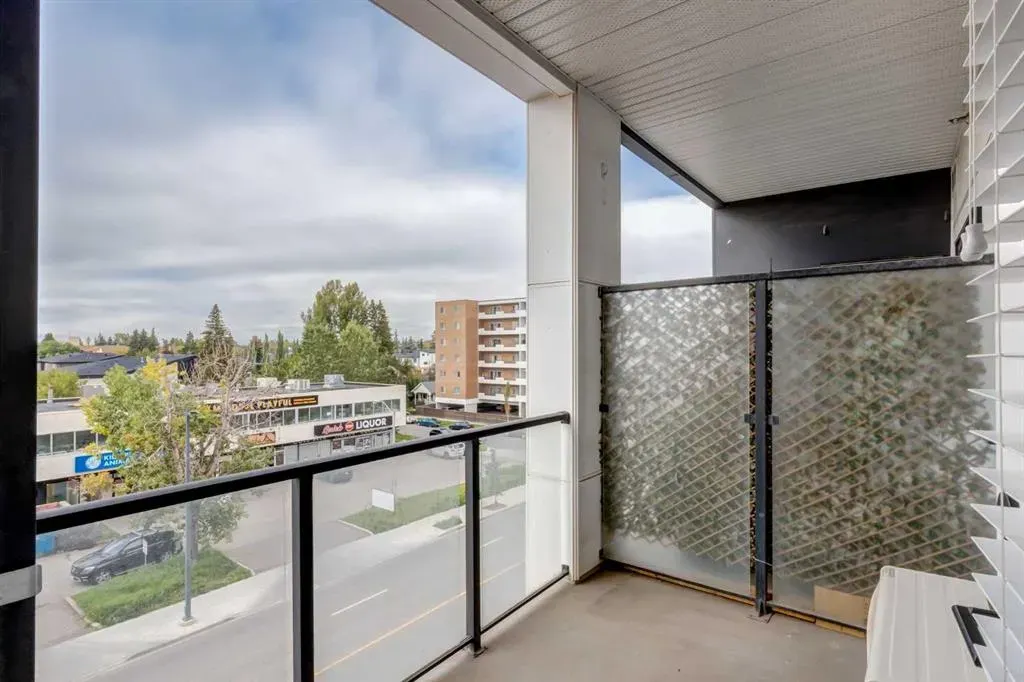 2702 17 Avenue SW, #404