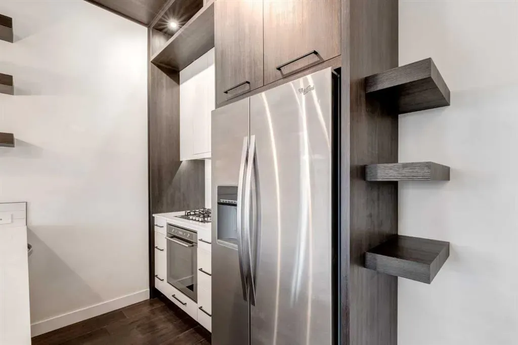2702 17 Avenue SW, #404