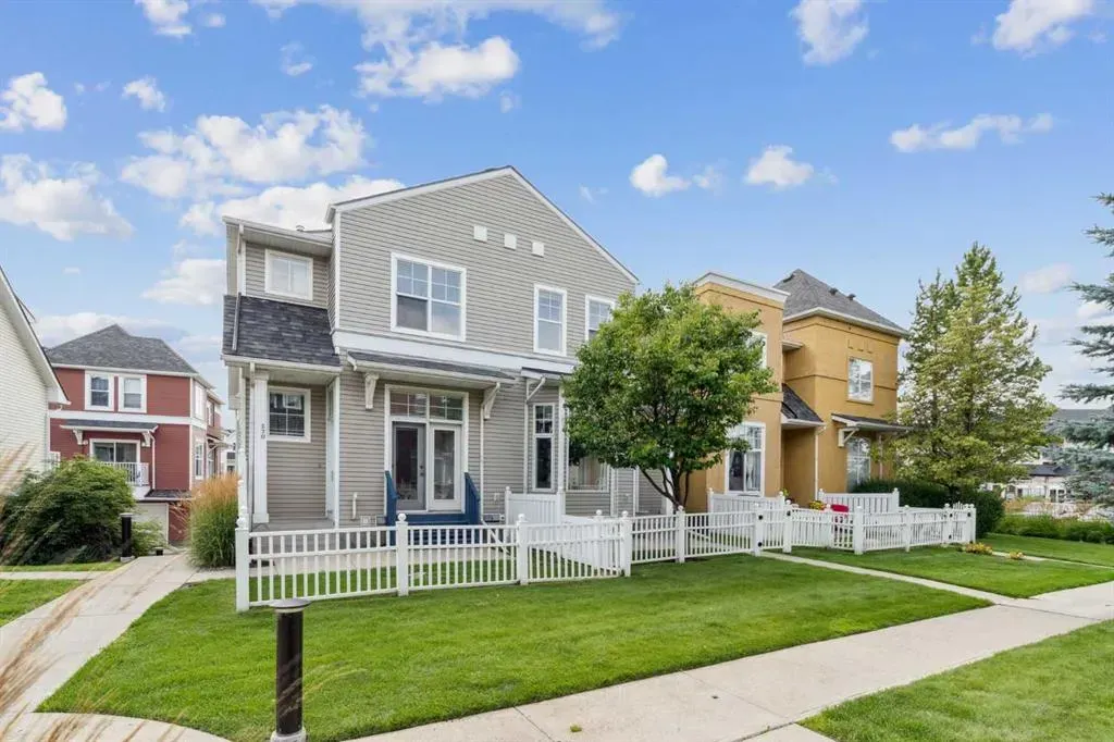268 Mckenzie Towne Link SE