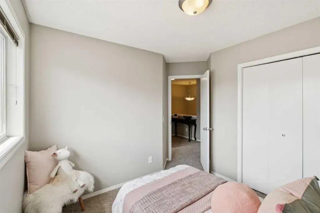 268 Mckenzie Towne Link SE