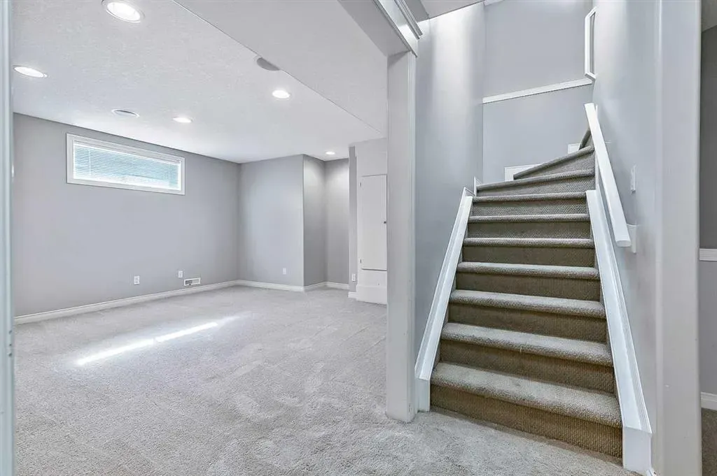 287 Crystal Shores Drive