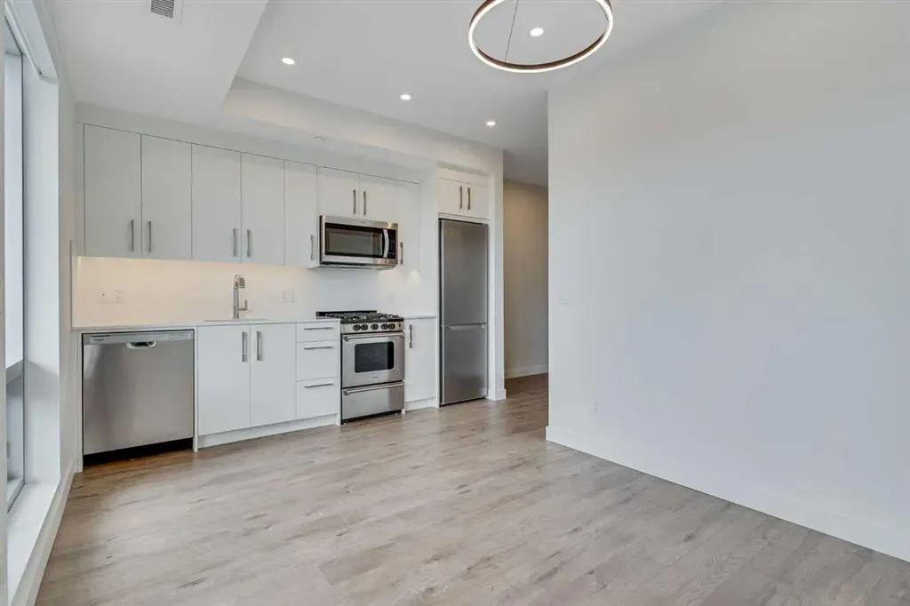 110 18A Street NW, #518