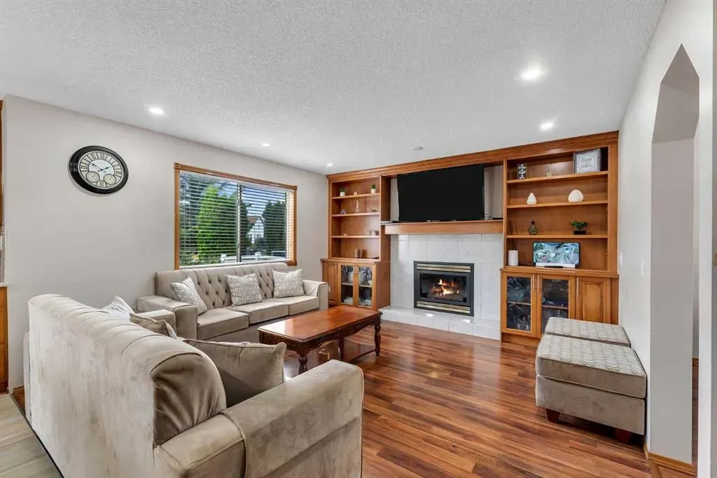 345 Coral Keys Villas NE