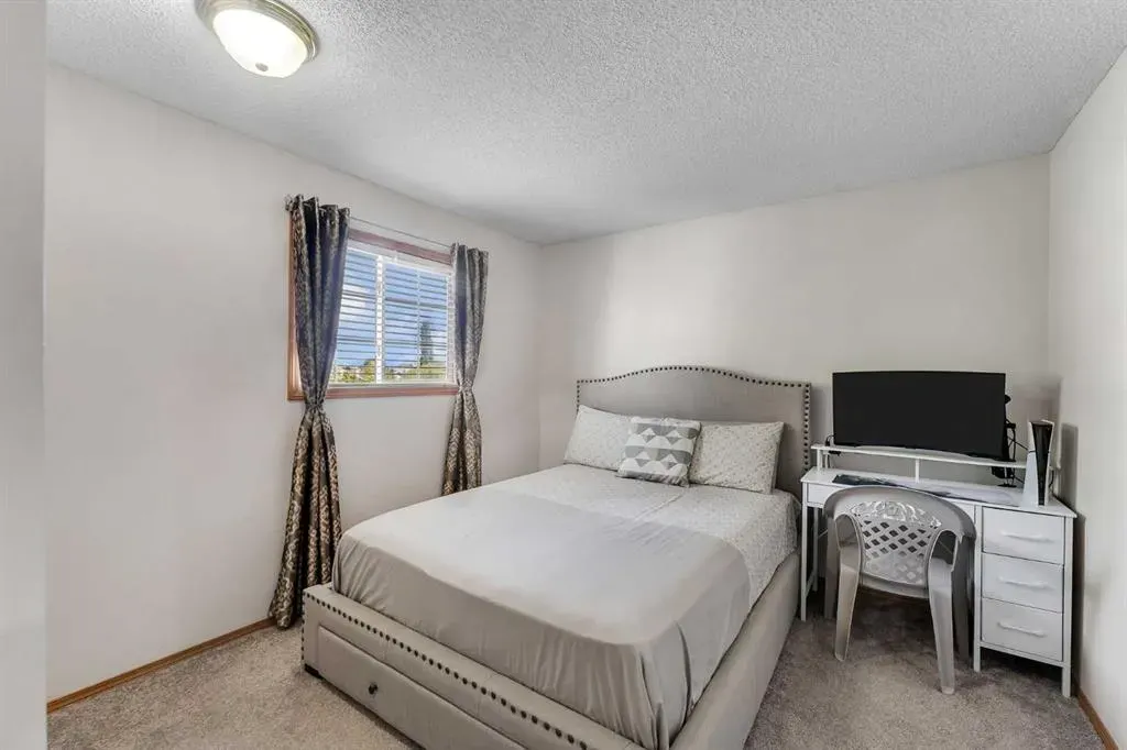 345 Coral Keys Villas NE
