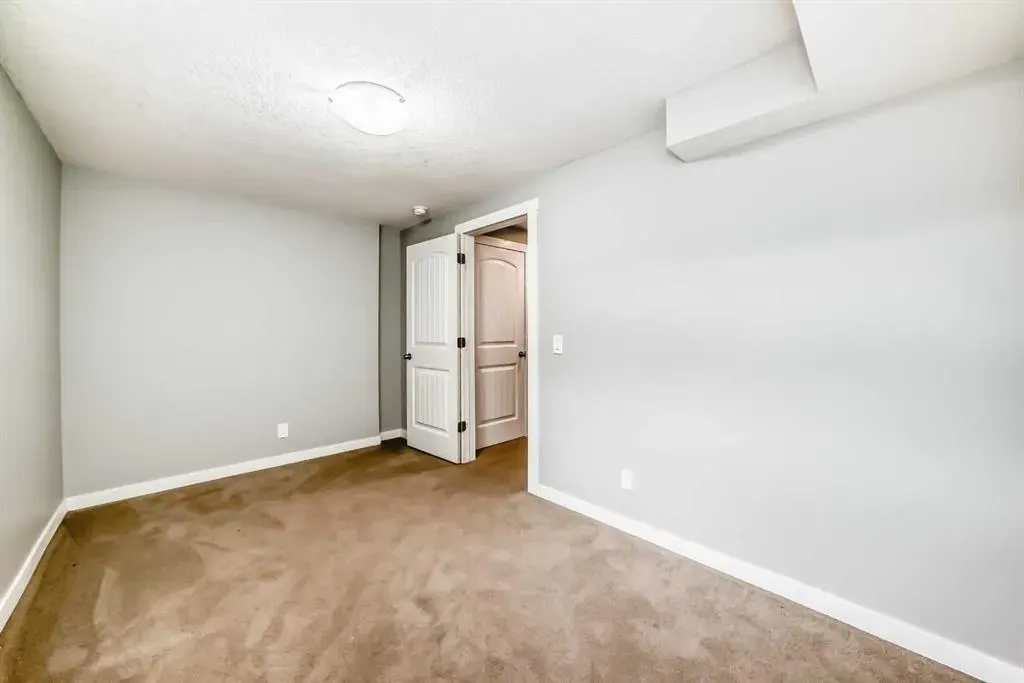 58 Legacy Boulevard SE
