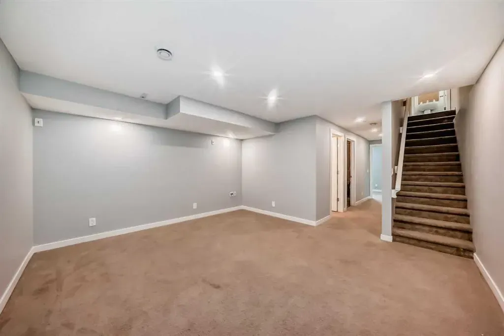 58 Legacy Boulevard SE