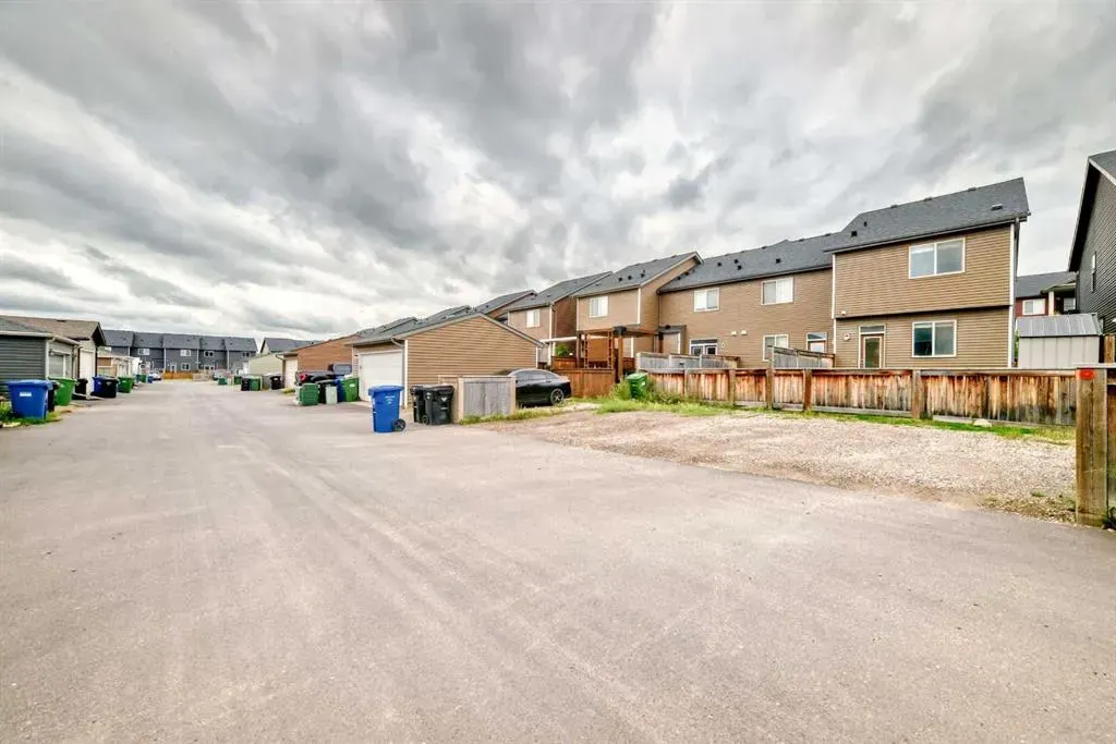 58 Legacy Boulevard SE