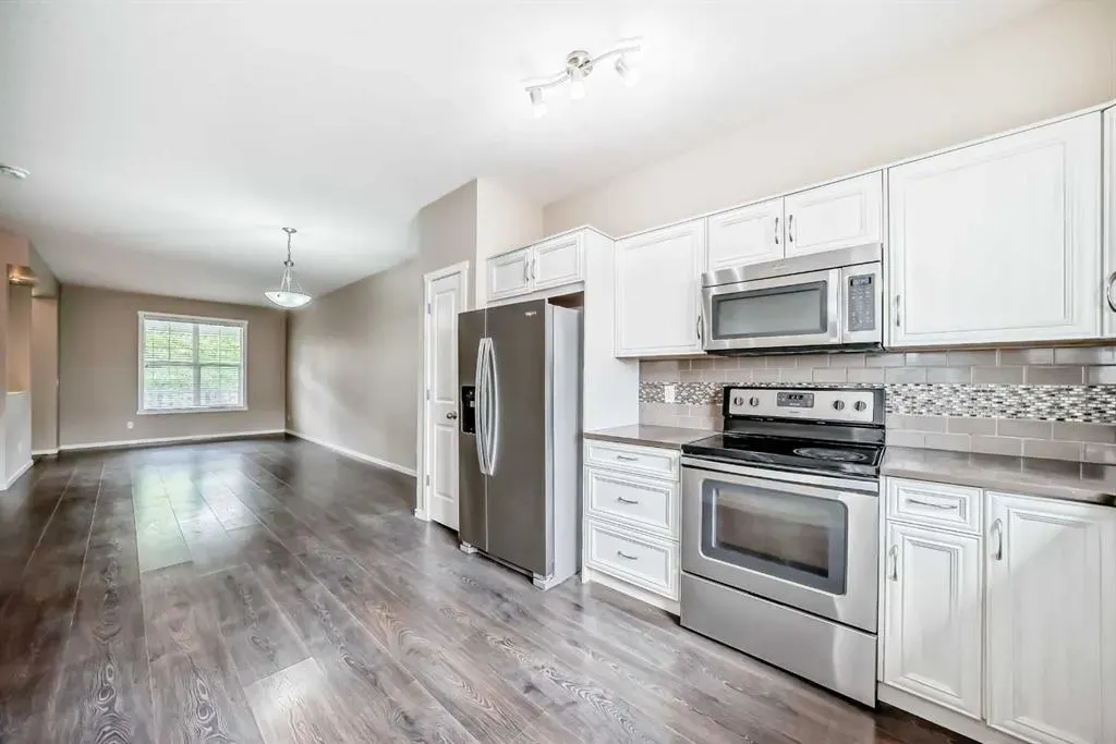 58 Legacy Boulevard SE