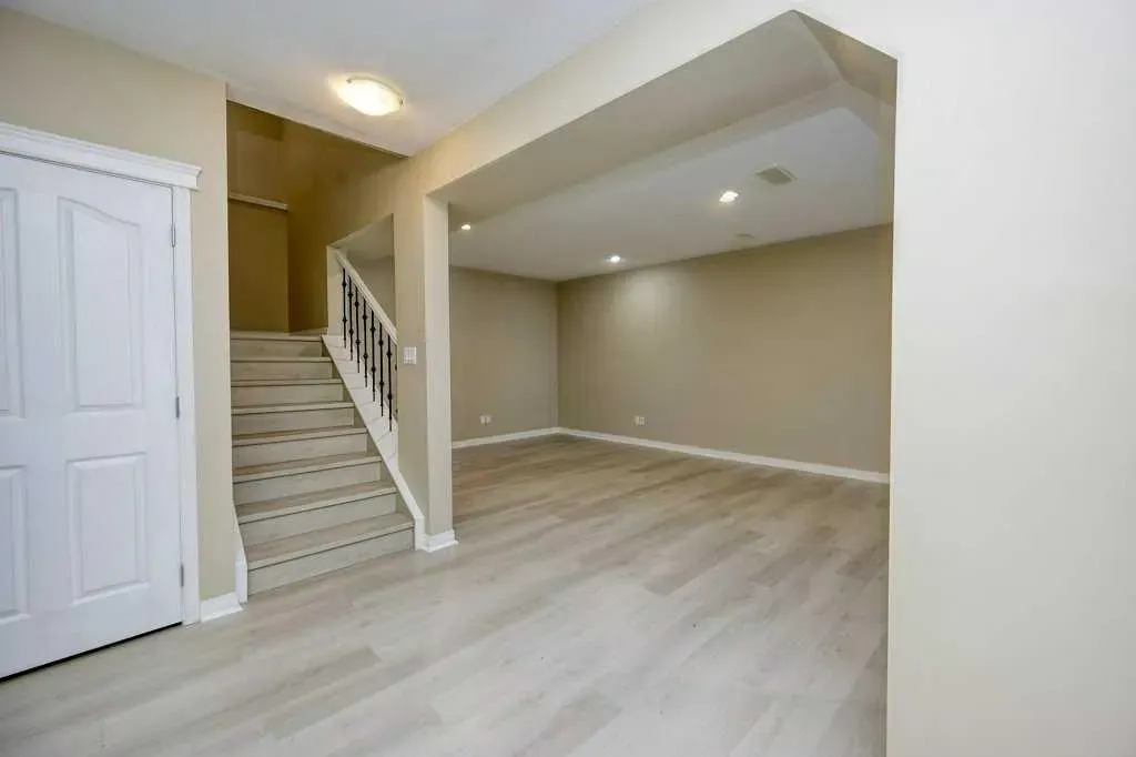 34 Aspen Stone Mews SW