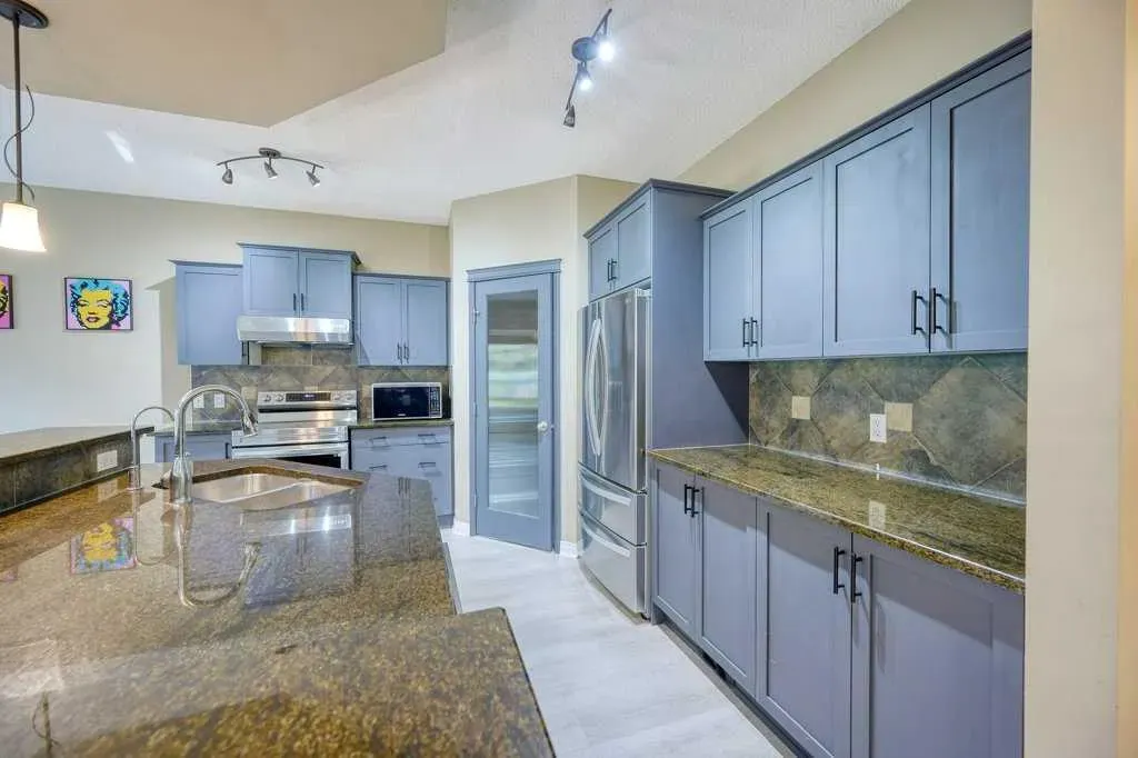 34 Aspen Stone Mews SW
