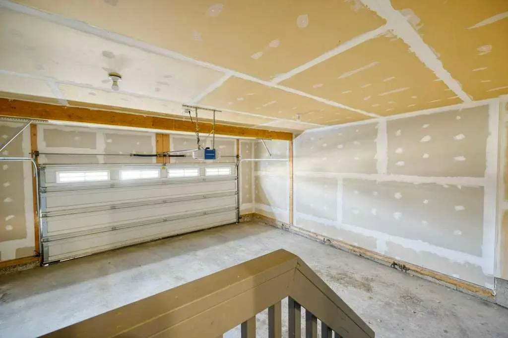 34 Aspen Stone Mews SW