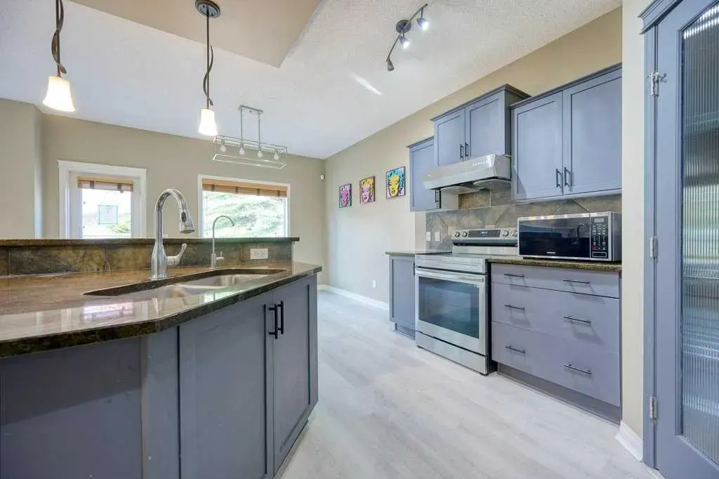 34 Aspen Stone Mews SW