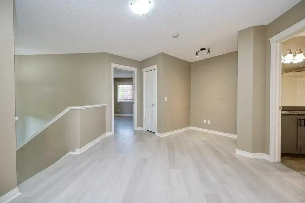 34 Aspen Stone Mews SW