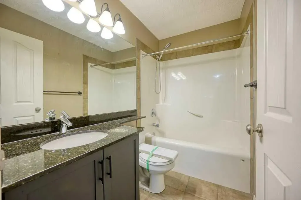 34 Aspen Stone Mews SW