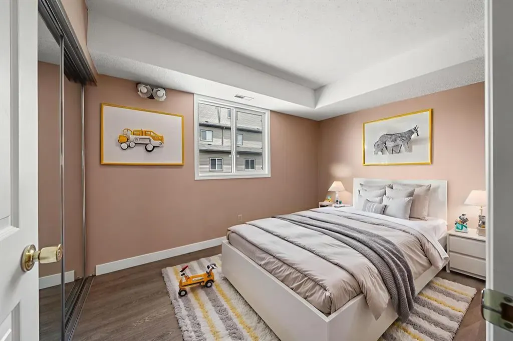 1540 29 Street NW, #807