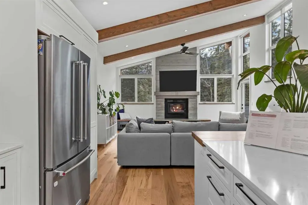 104 River's Bend Way
