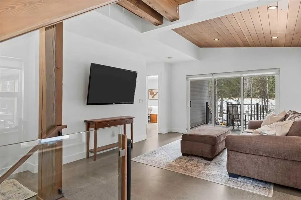 104 River's Bend Way