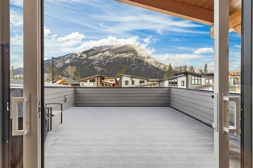 104 River's Bend Way