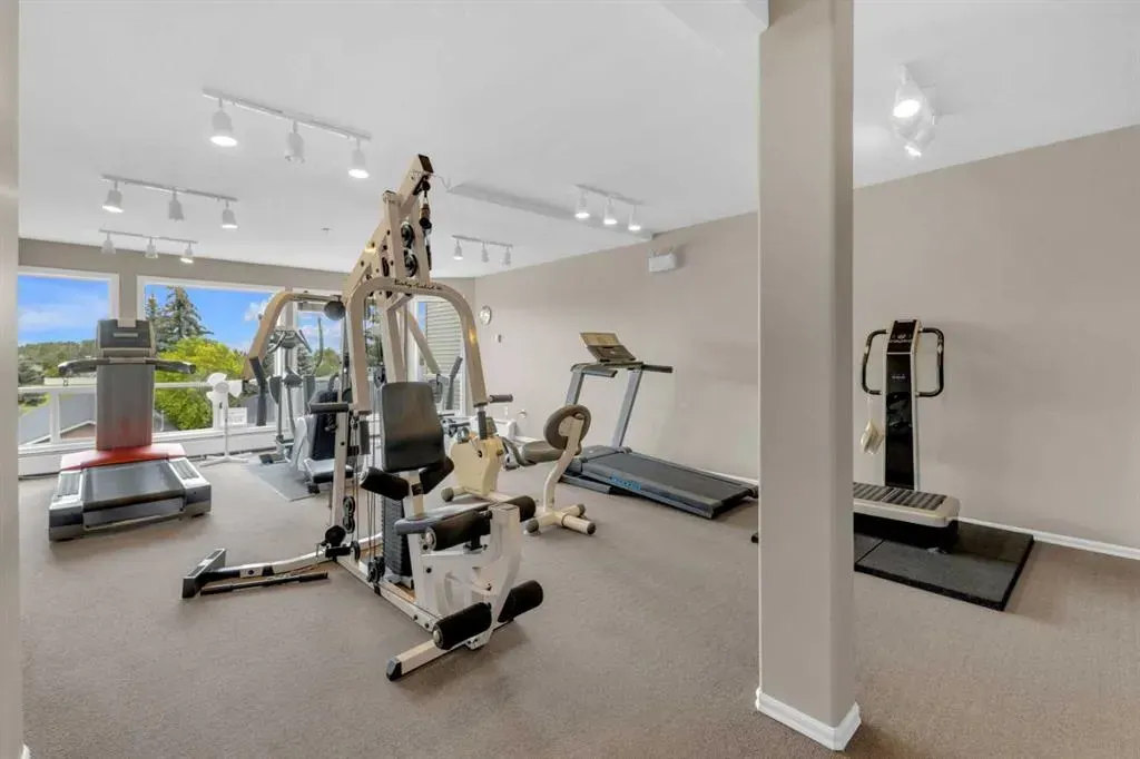 6118 53 Avenue, #408